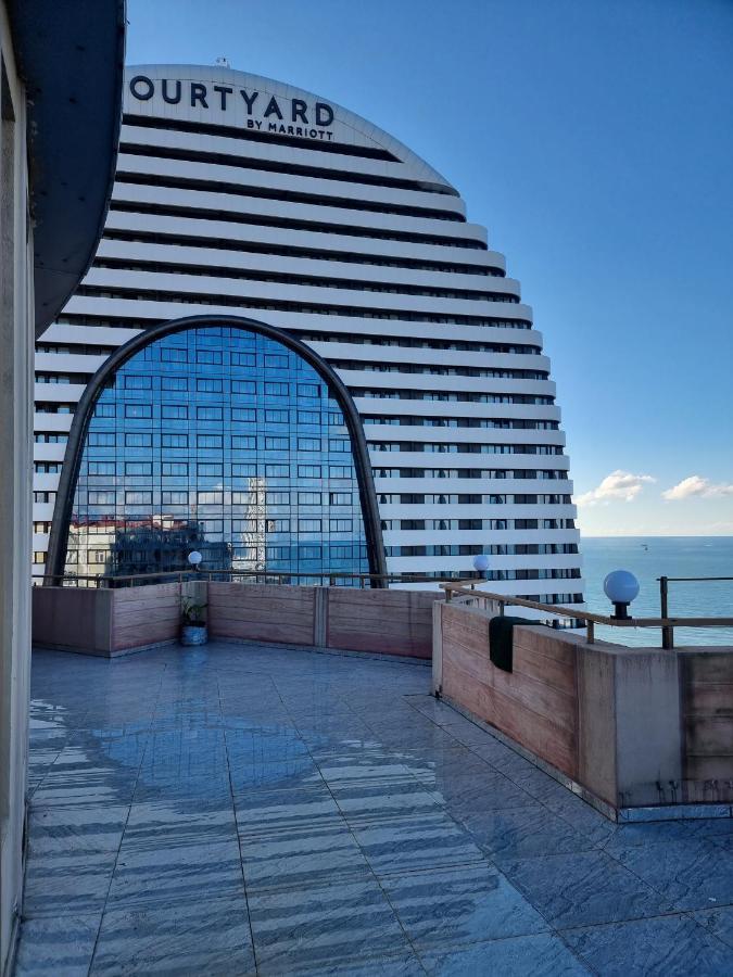 Darianna Batumi Hotel ภายนอก รูปภาพ