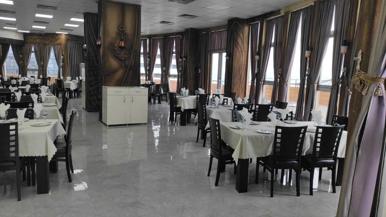 Darianna Batumi Hotel ภายนอก รูปภาพ