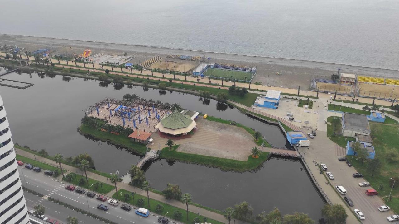 Darianna Batumi Hotel ภายนอก รูปภาพ