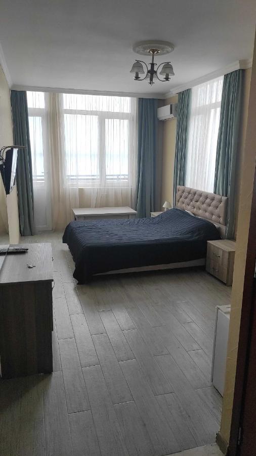 Darianna Batumi Hotel ภายนอก รูปภาพ