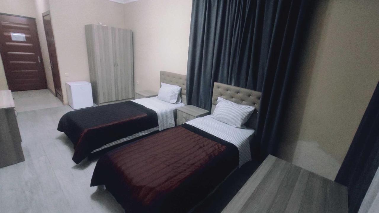 Darianna Batumi Hotel ภายนอก รูปภาพ