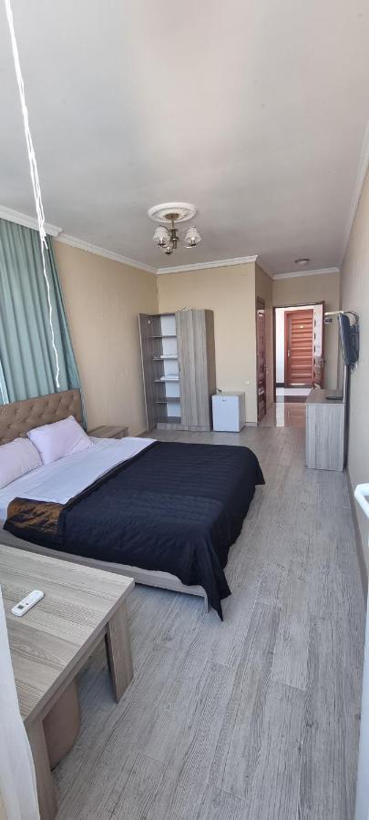 Darianna Batumi Hotel ภายนอก รูปภาพ